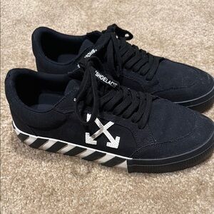 Off-White Black Vulcanized Sneakers Size EU 44 US 11